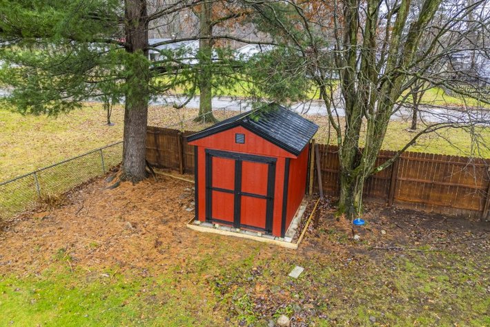 Amish-built barn project